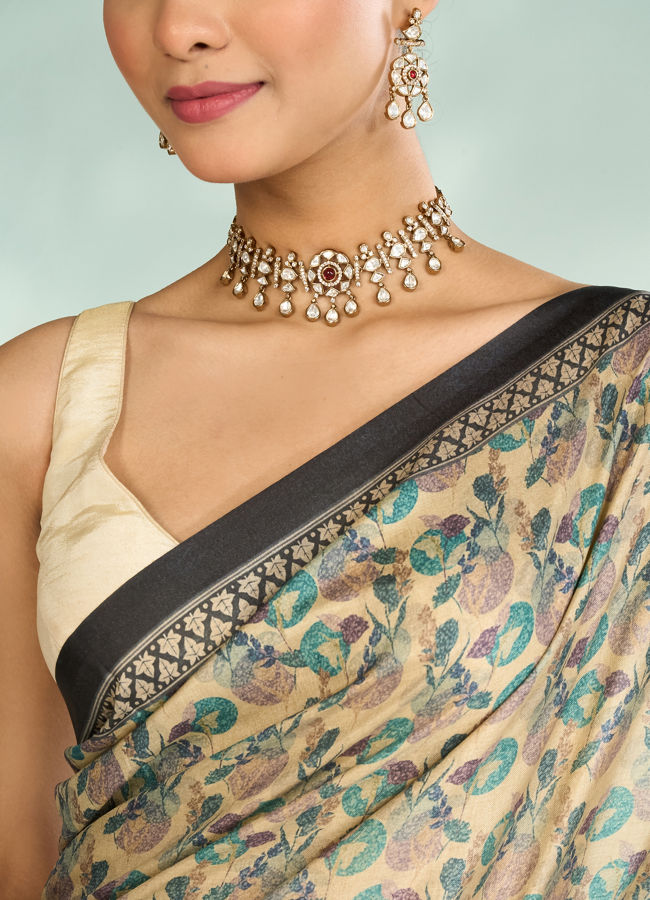 Mohey Women Glowing Fawn Elegance Saree