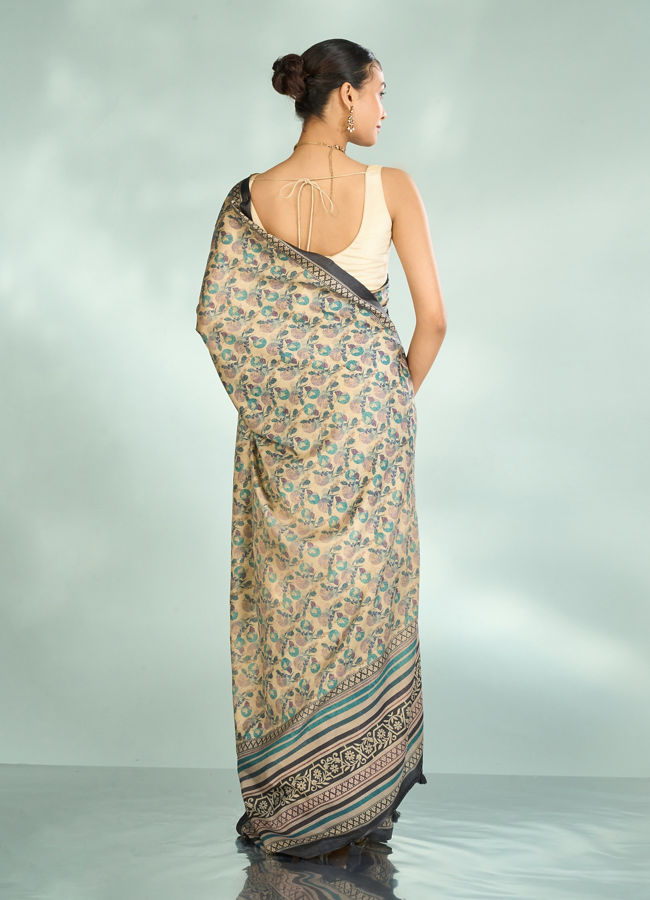 Mohey Women Glowing Fawn Elegance Saree