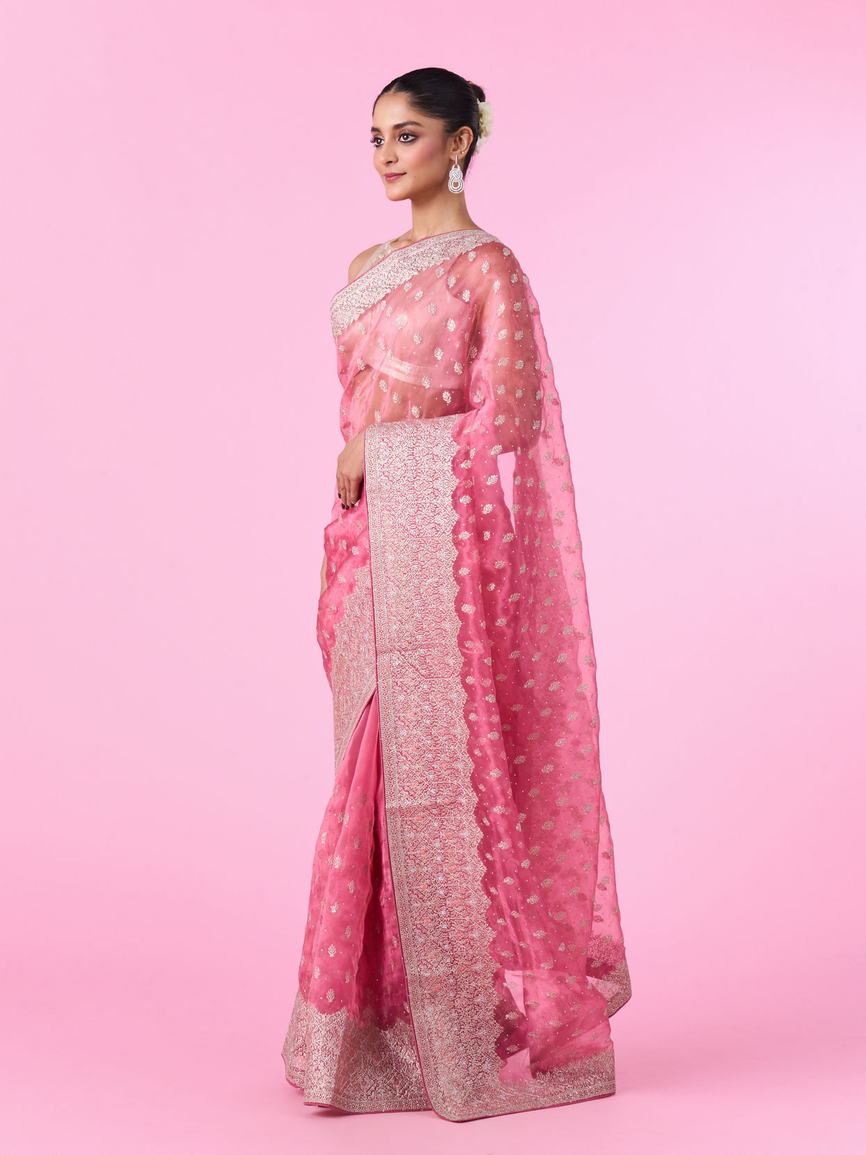Mohey Women Pink Festival Organza Saree