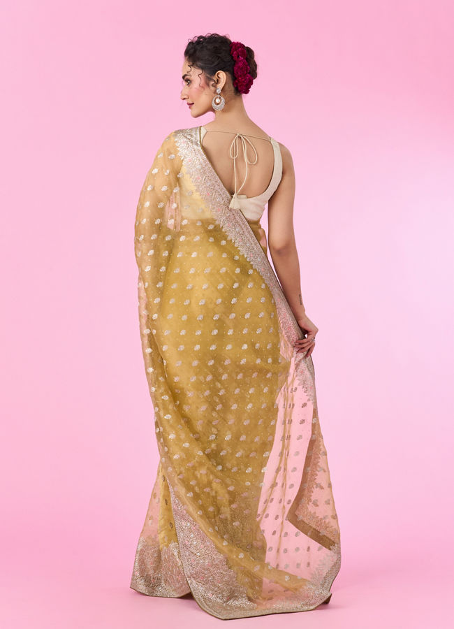 Mohey Women Emerald Green Elegance Saree