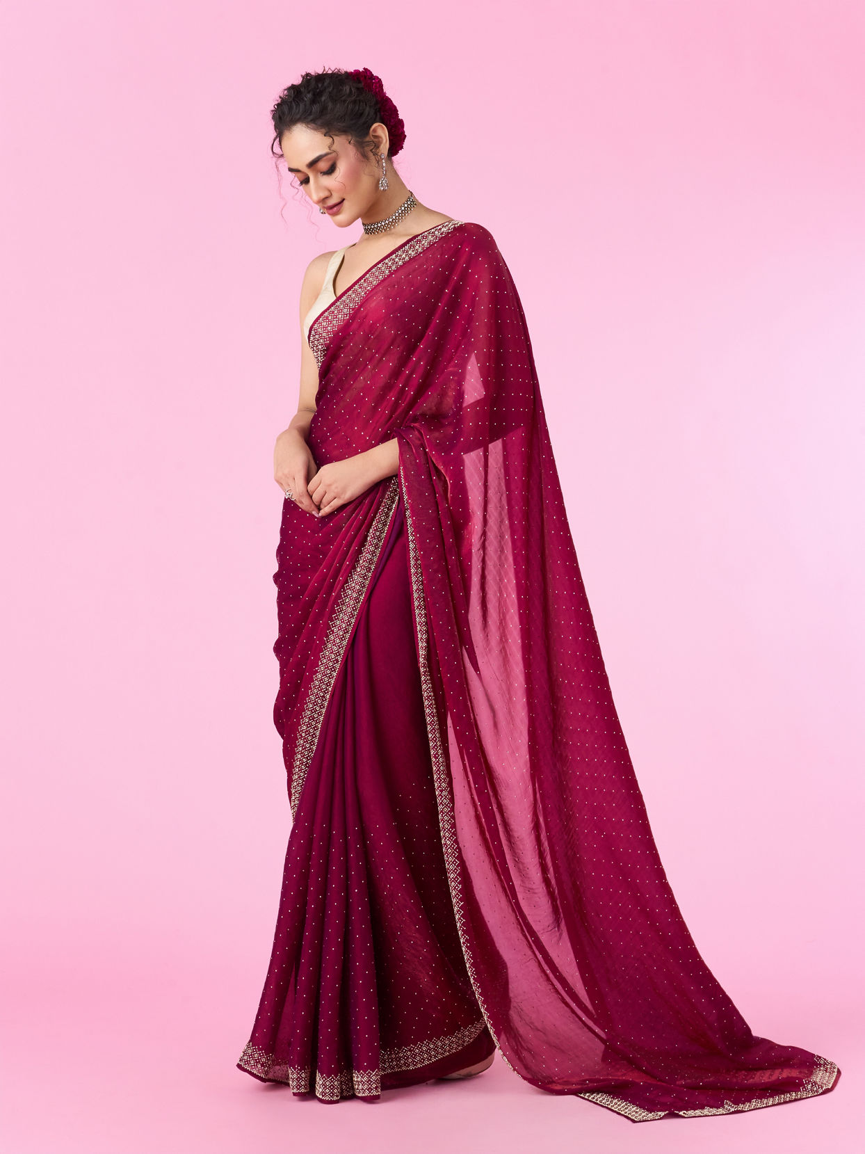 Mohey Women Wine Hued Chinon Elegance Saree