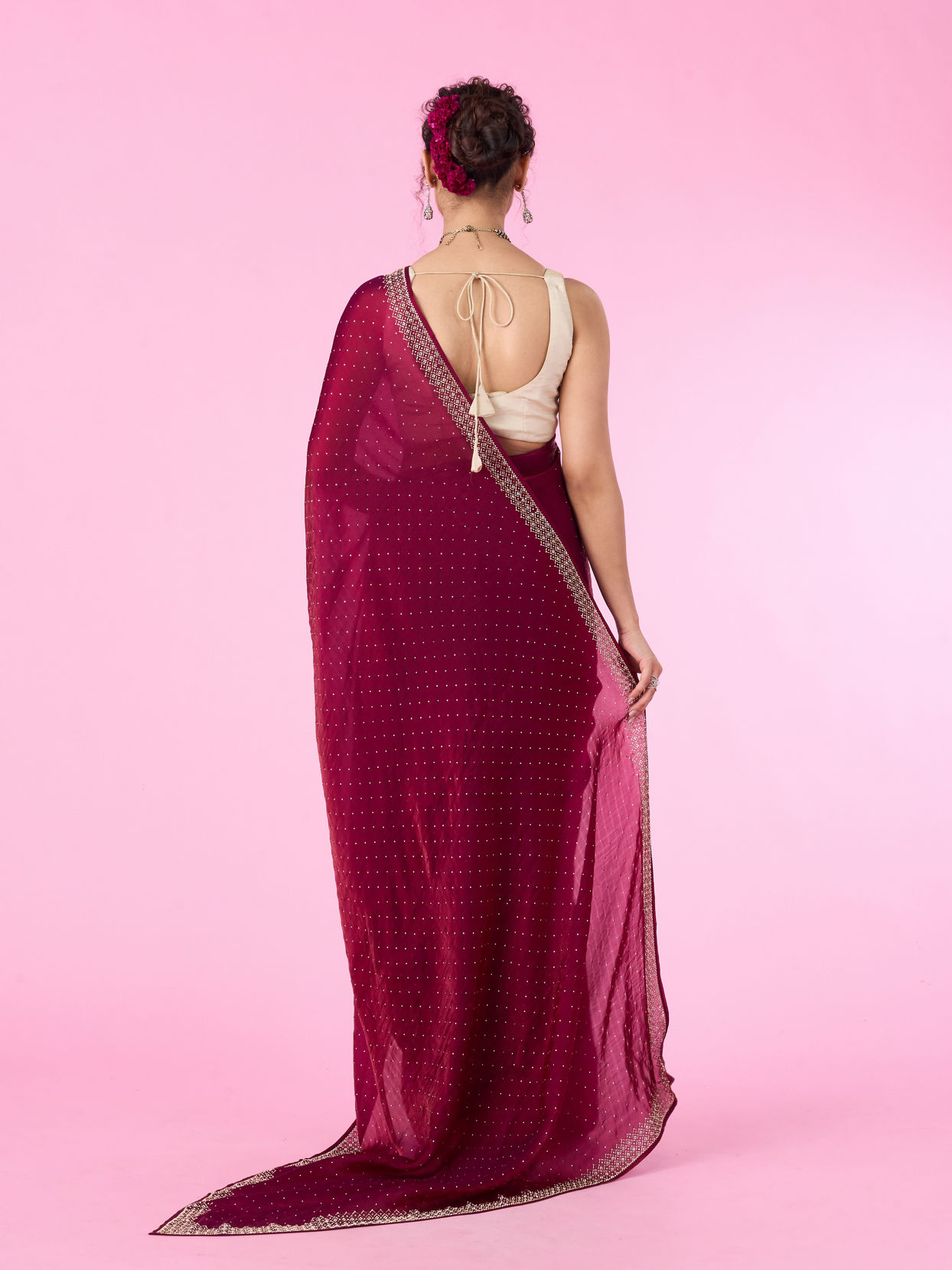 Mohey Women Wine Hued Chinon Elegance Saree