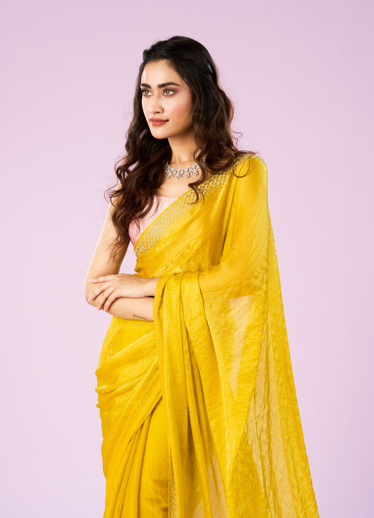 Mohey Women Lustrous Yellow Chinon Saree