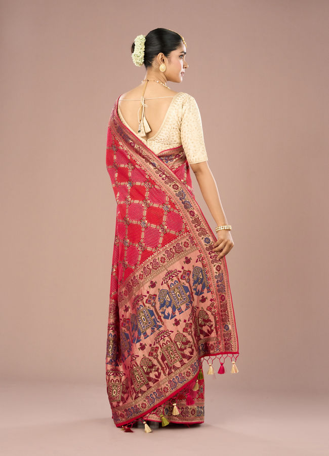 Mohey Women Regal Rani Pink Georgette Saree
