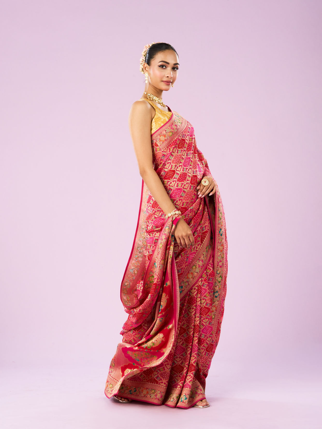 Mohey Women Regal Rani Pink Saree