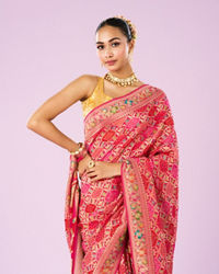 Mohey Women Regal Rani Pink Saree