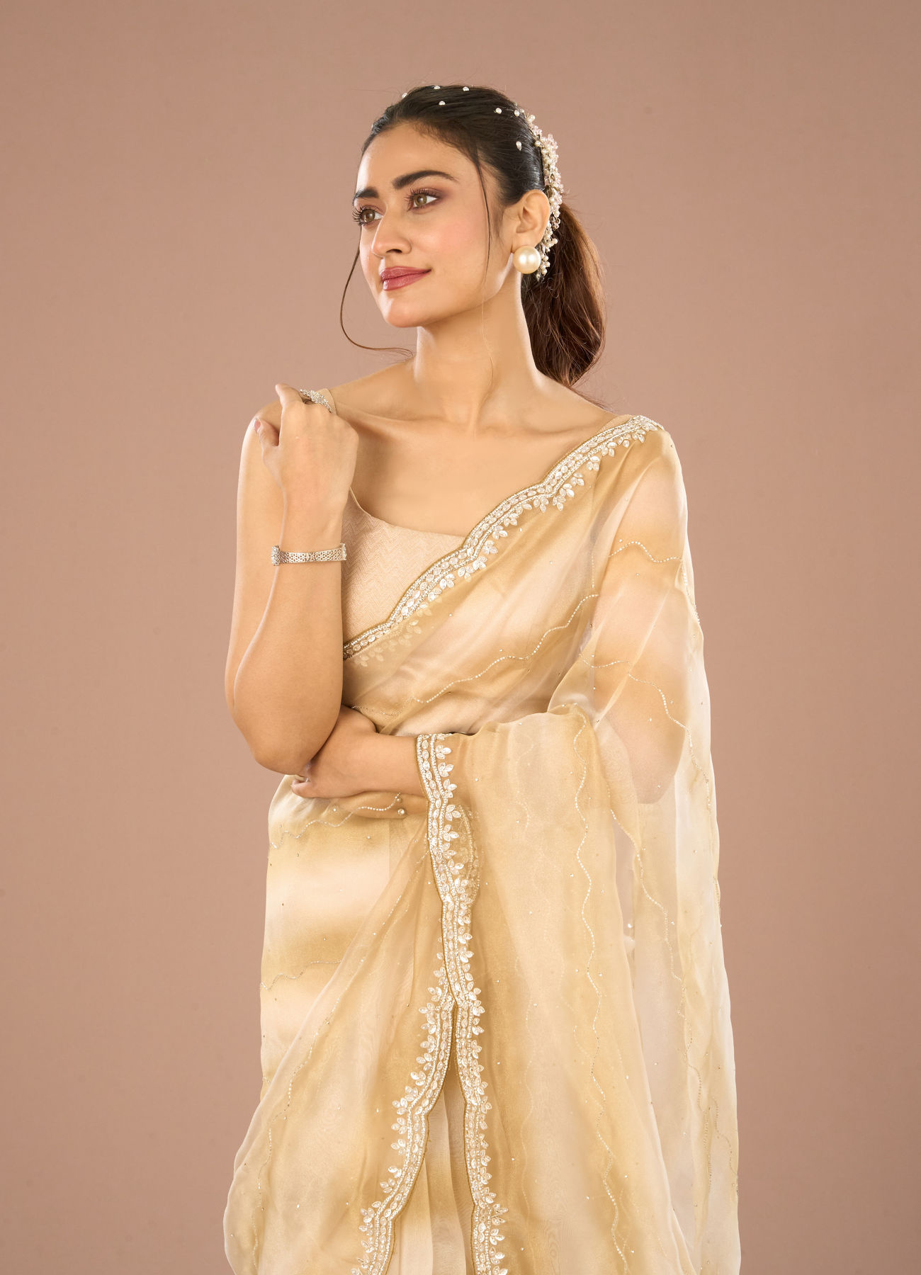 Mohey Women Green Glory Organza Saree