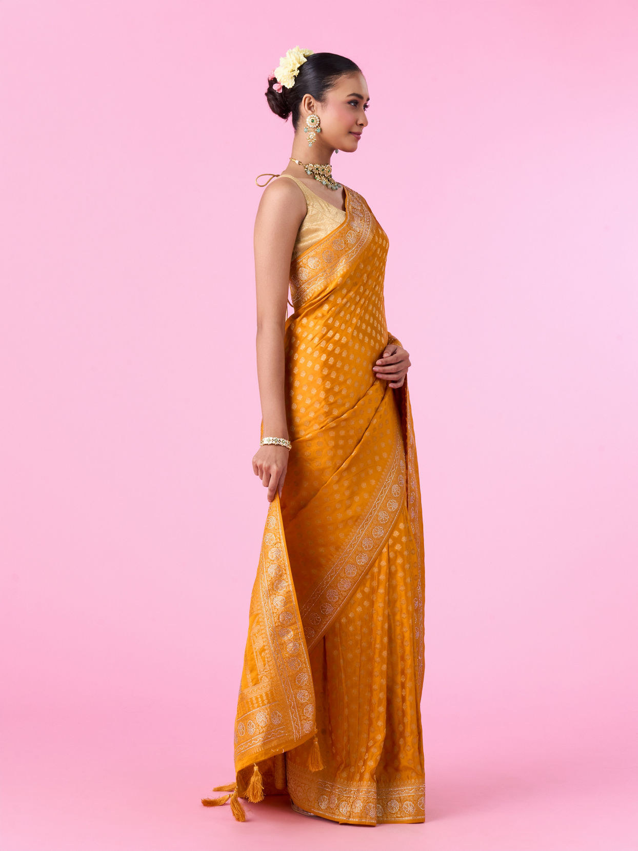 Mohey Women Radiant Mustard Yellow Banarasi Saree