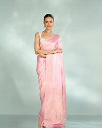 Mohey Women Light Pink Elegance Saree