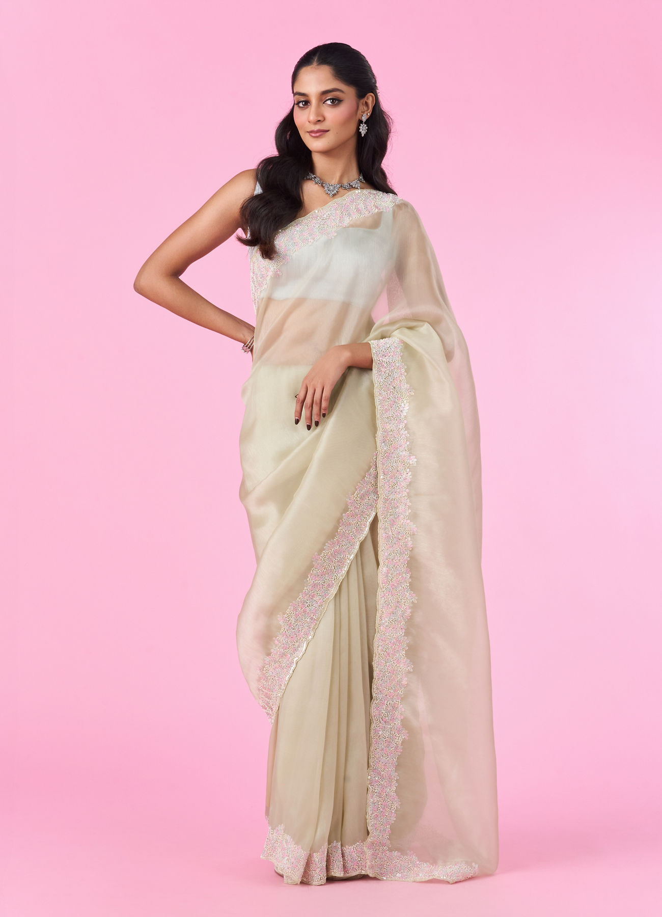 Mohey Women Ethereal Green Organza Saree