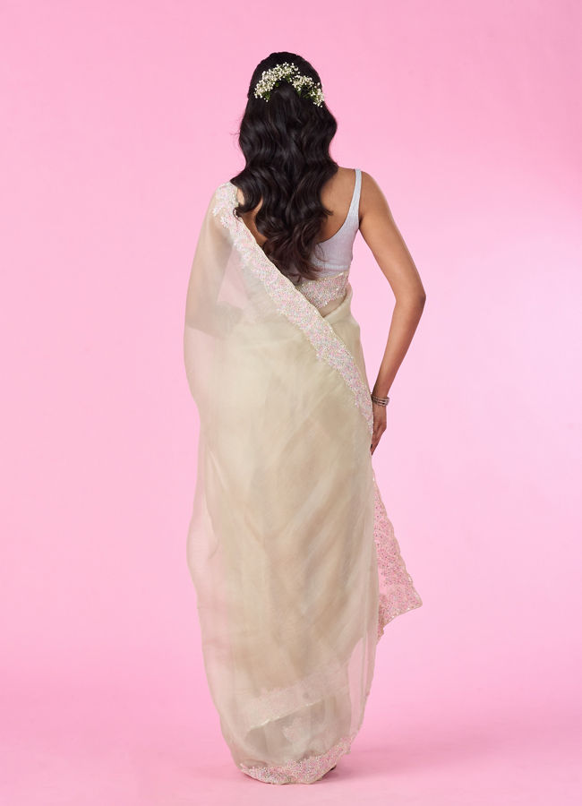 Mohey Women Ethereal Green Organza Saree