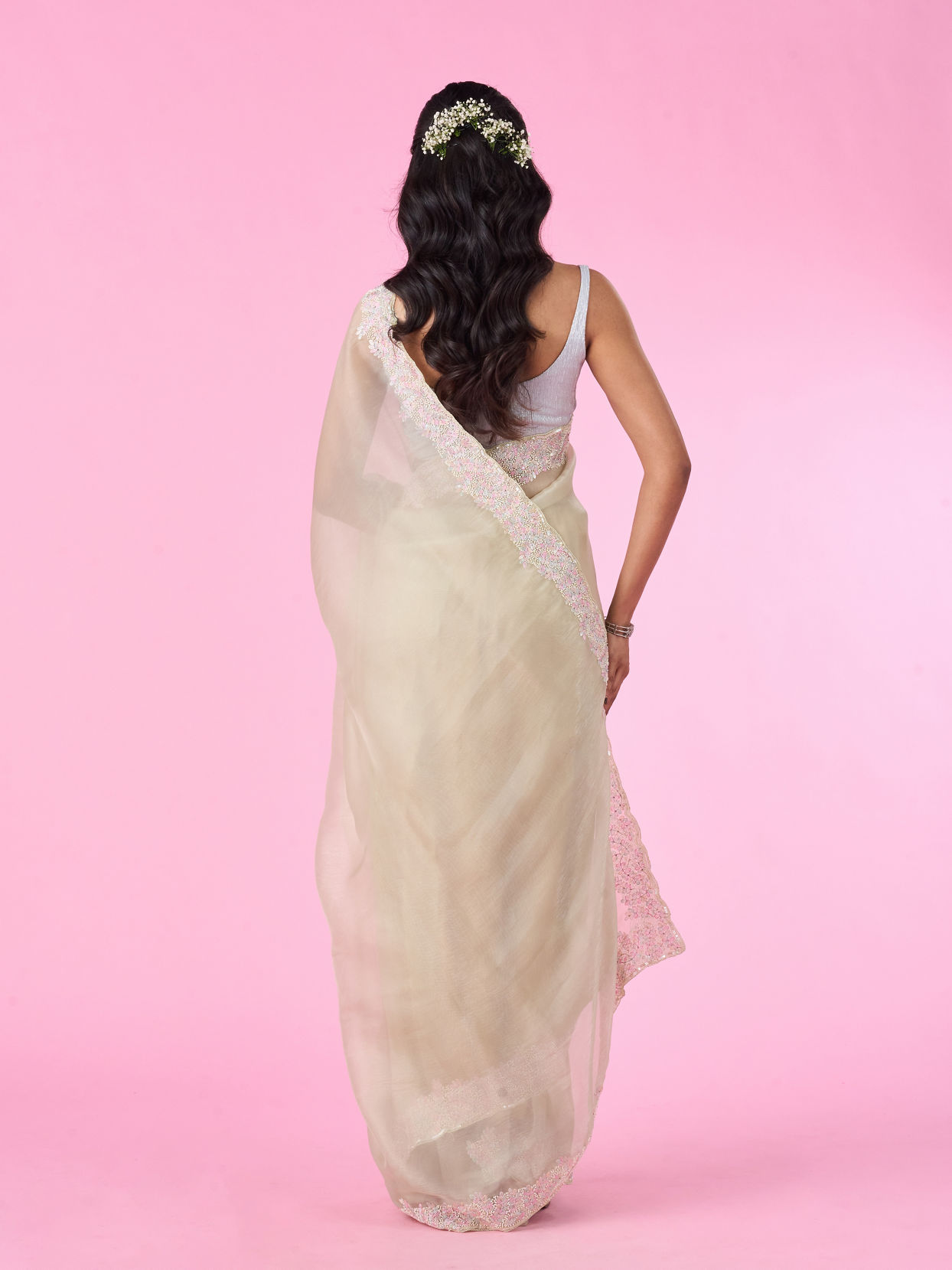Mohey Women Ethereal Green Organza Saree