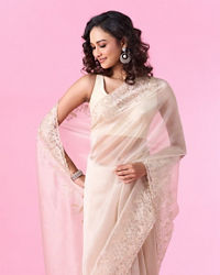 Mohey Women Enchanting Organza Cream Saree