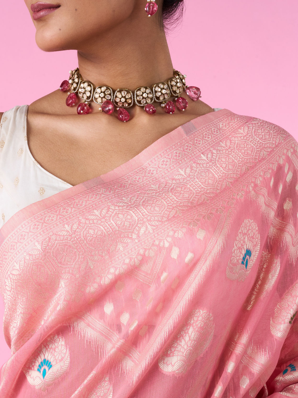 Mohey Women Pink Elegance Saree