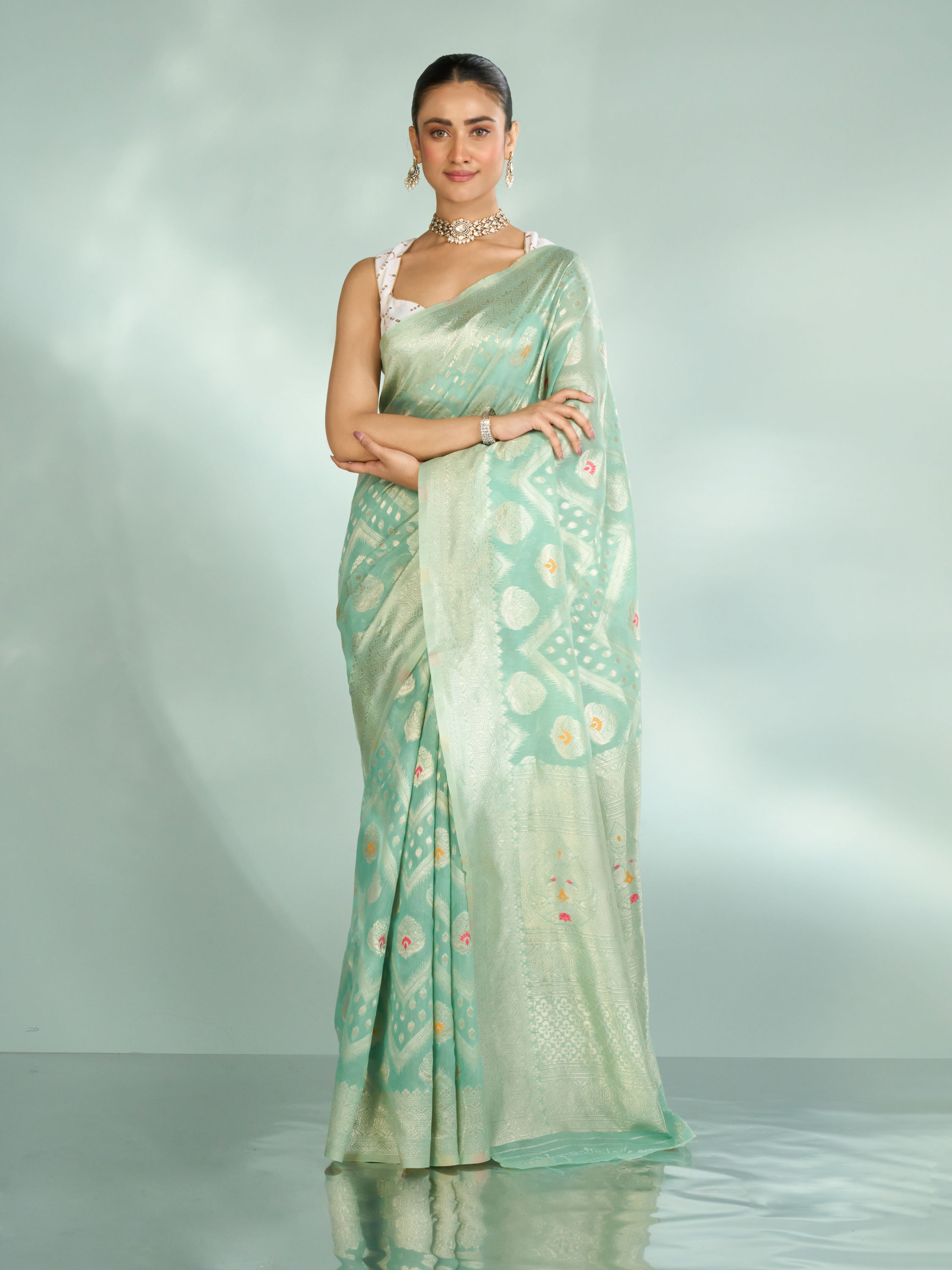 Mohey Women Serene Sea Green Saree