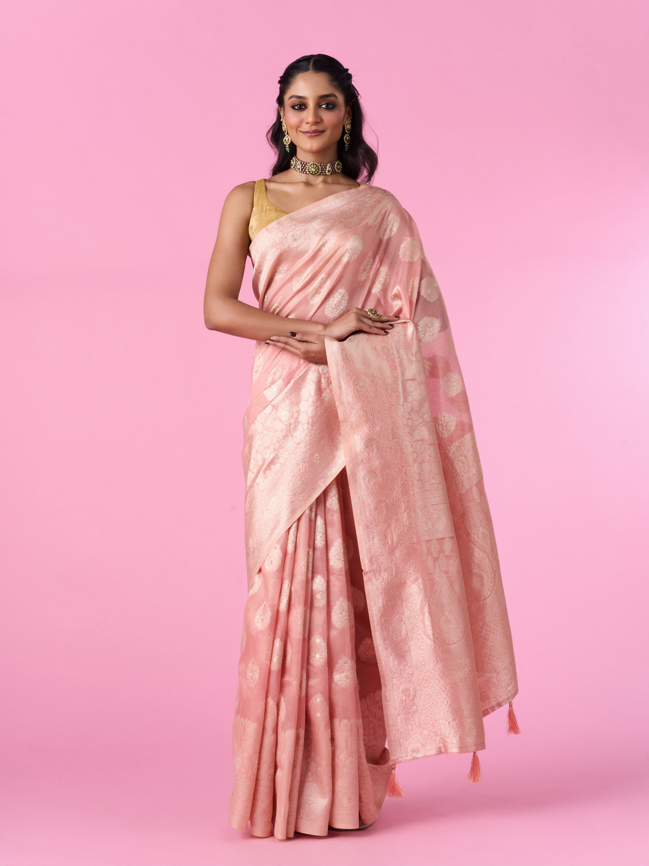 Mohey Women Radiant Pink Elegance Saree