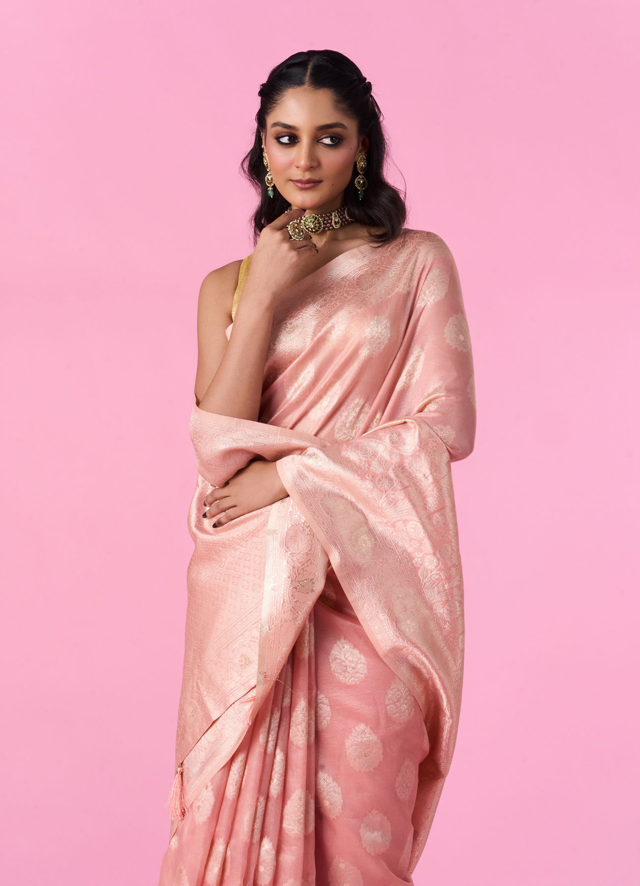 Mohey Women Radiant Pink Elegance Saree