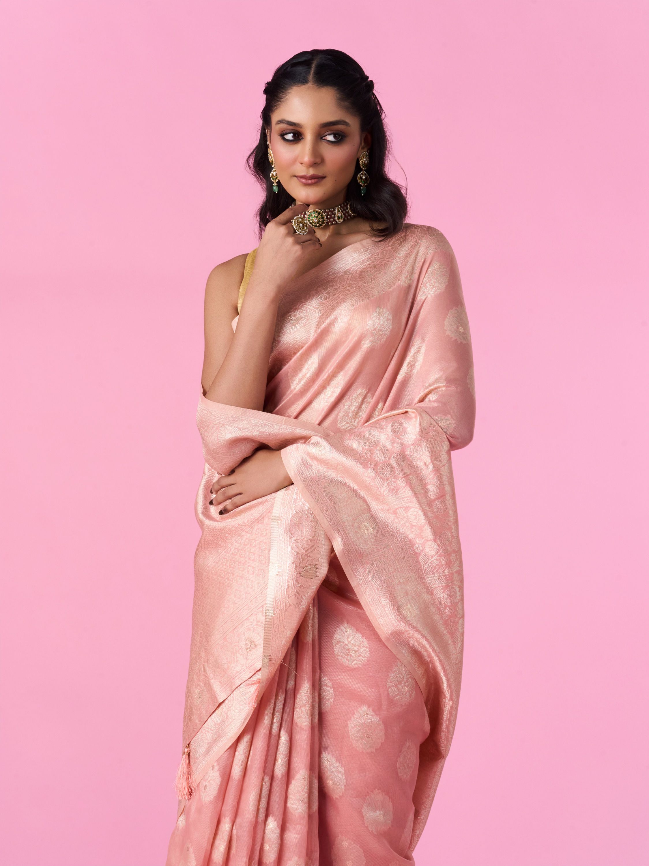 Mohey Women Radiant Pink Elegance Saree