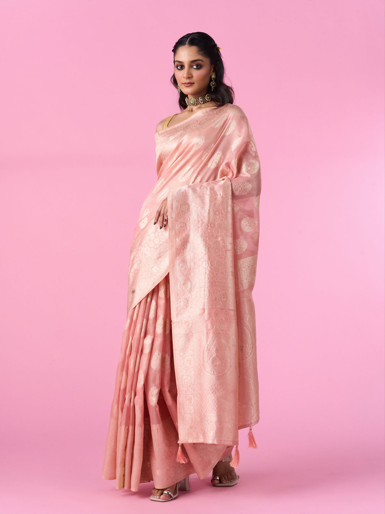 Mohey Women Radiant Pink Elegance Saree