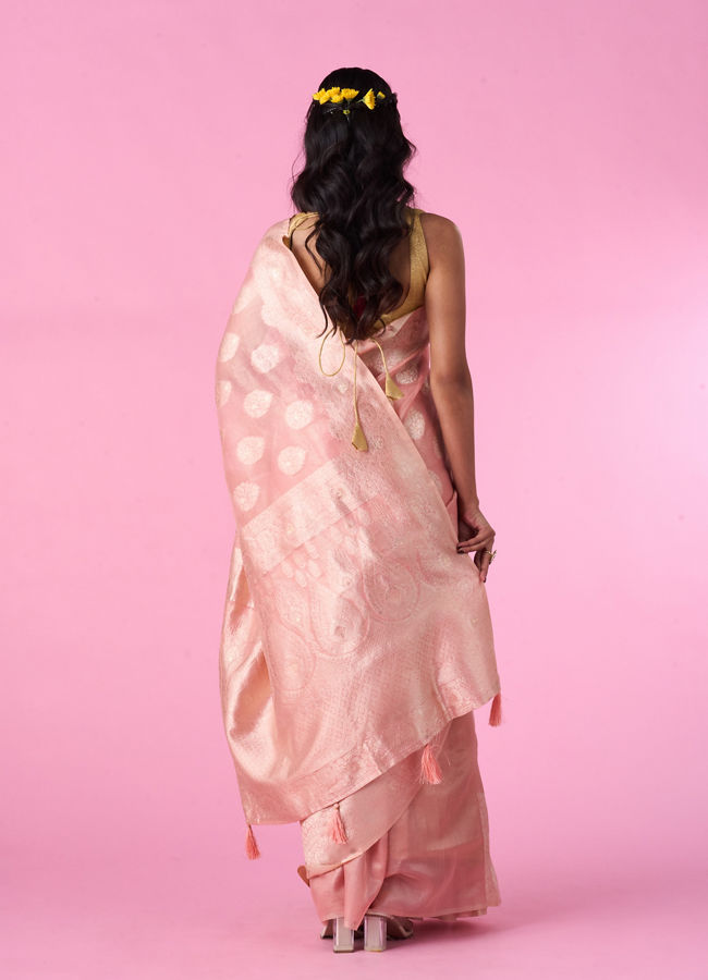 Mohey Women Radiant Pink Elegance Saree