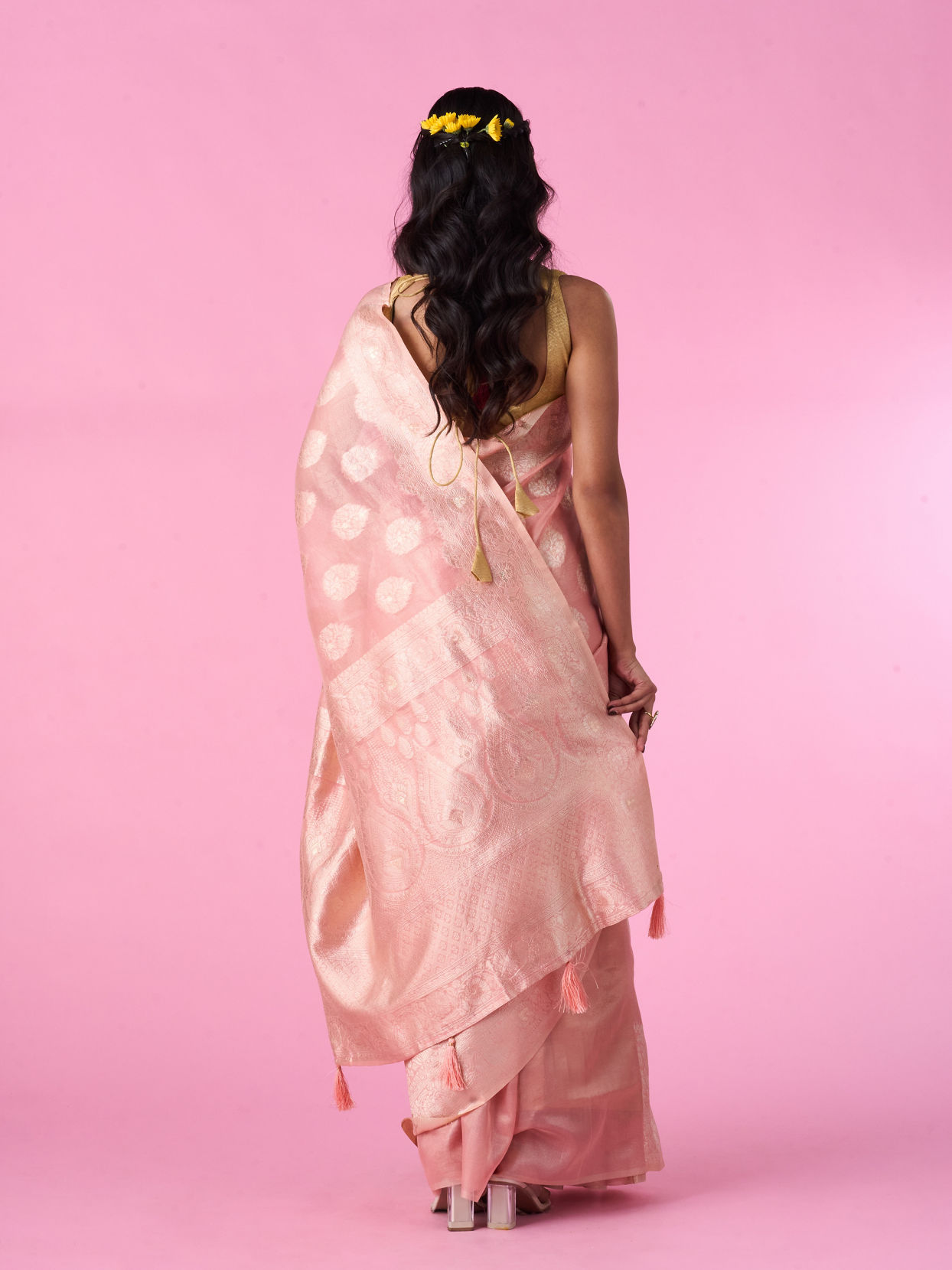 Mohey Women Radiant Pink Elegance Saree