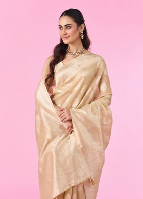 Mohey Women Beige Elegance Saree