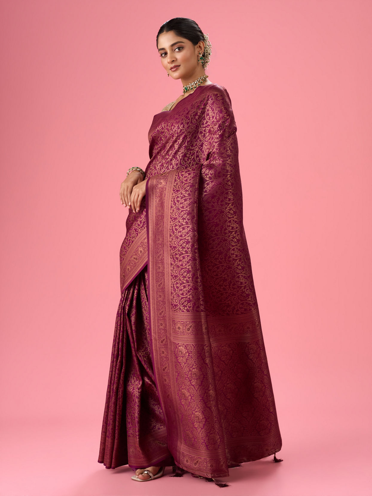 Mohey Women Wine Elegance Embellished Banarasi Saree