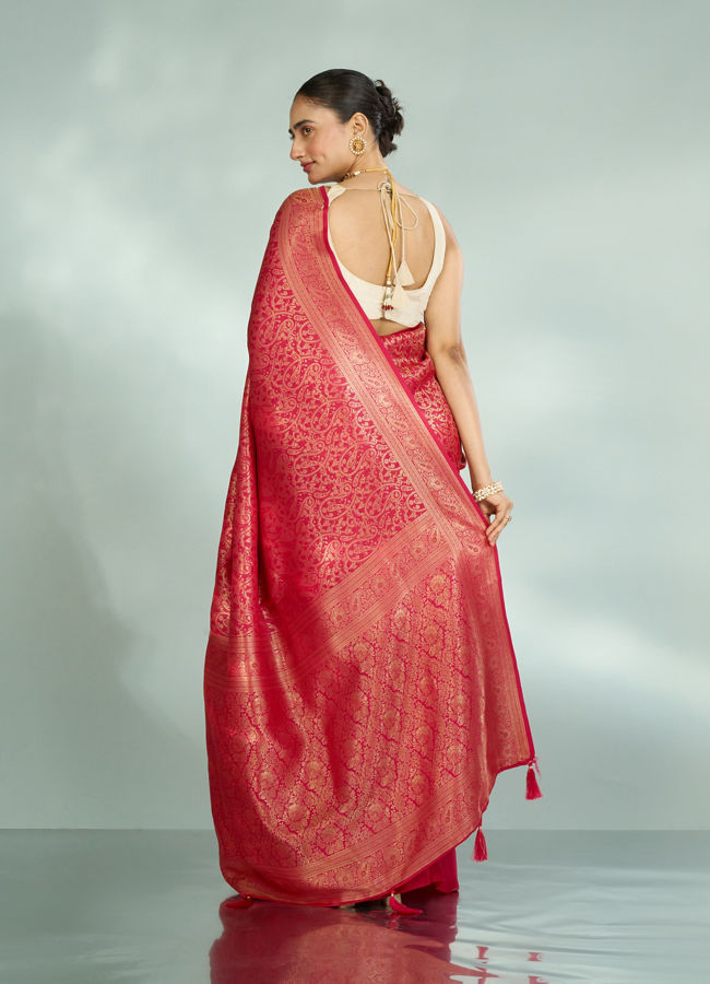 Mohey Women Ravishing Pink Saree
