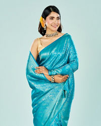 Mohey Women Elegant Blue Saree with Unstitch Blouse