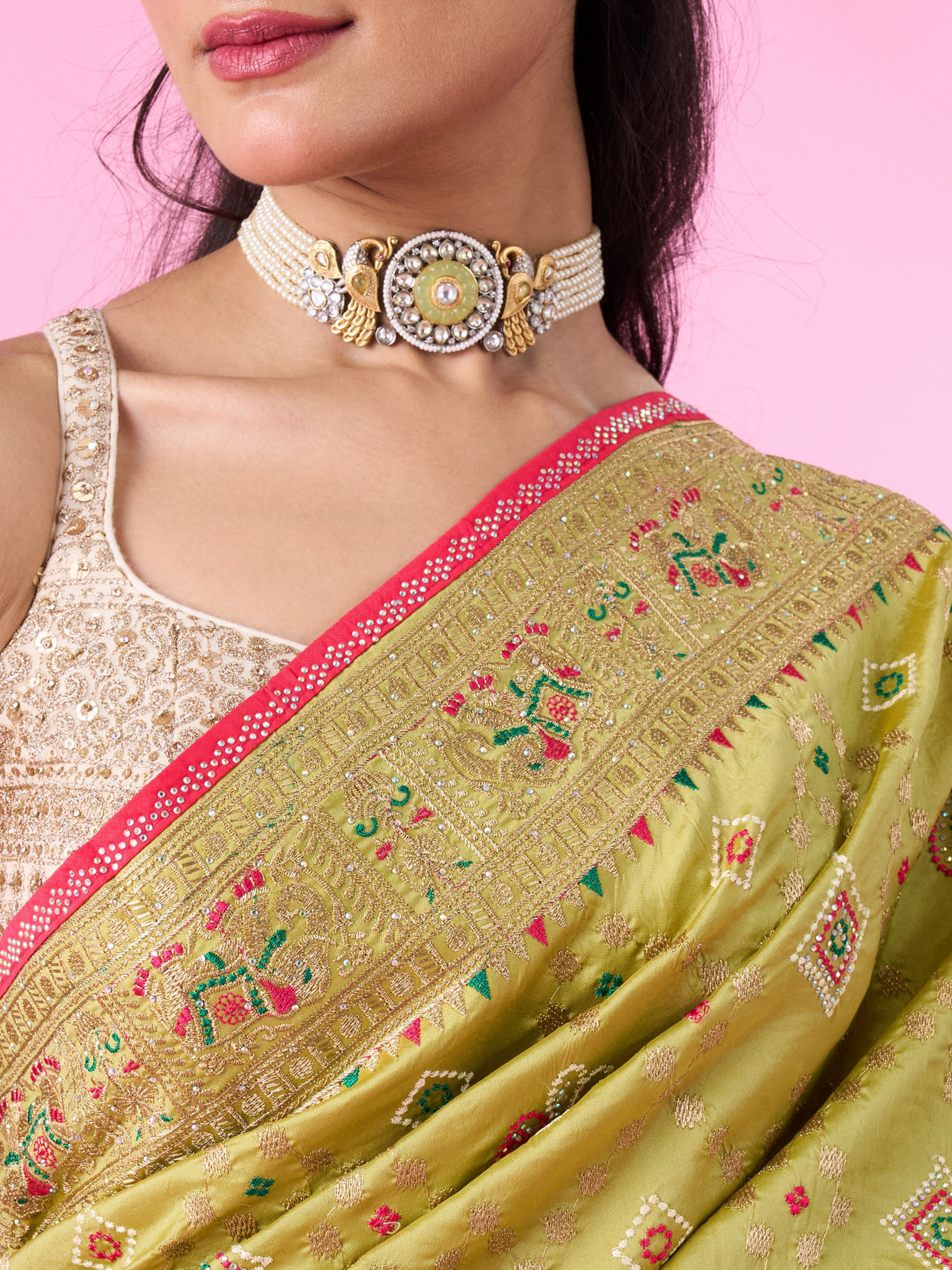 Mohey Women Gleaming Green Elegance Saree