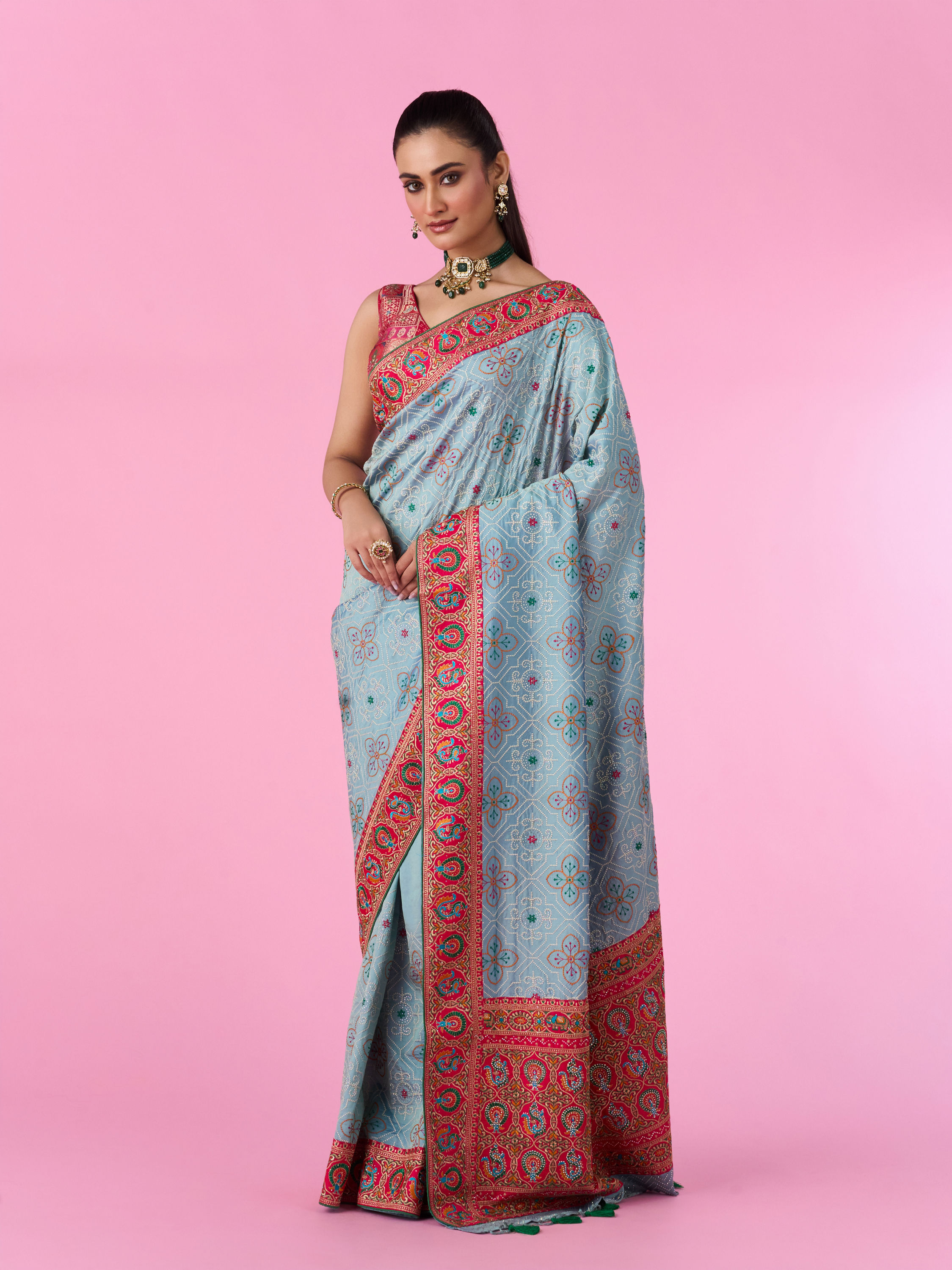 Mohey Women Sea Green Elegance Saree