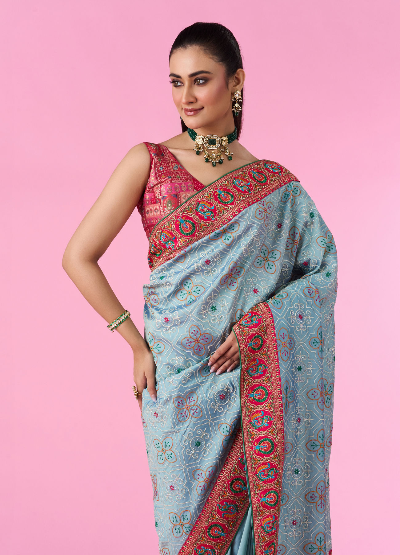 Mohey Women Sea Green Elegance Saree