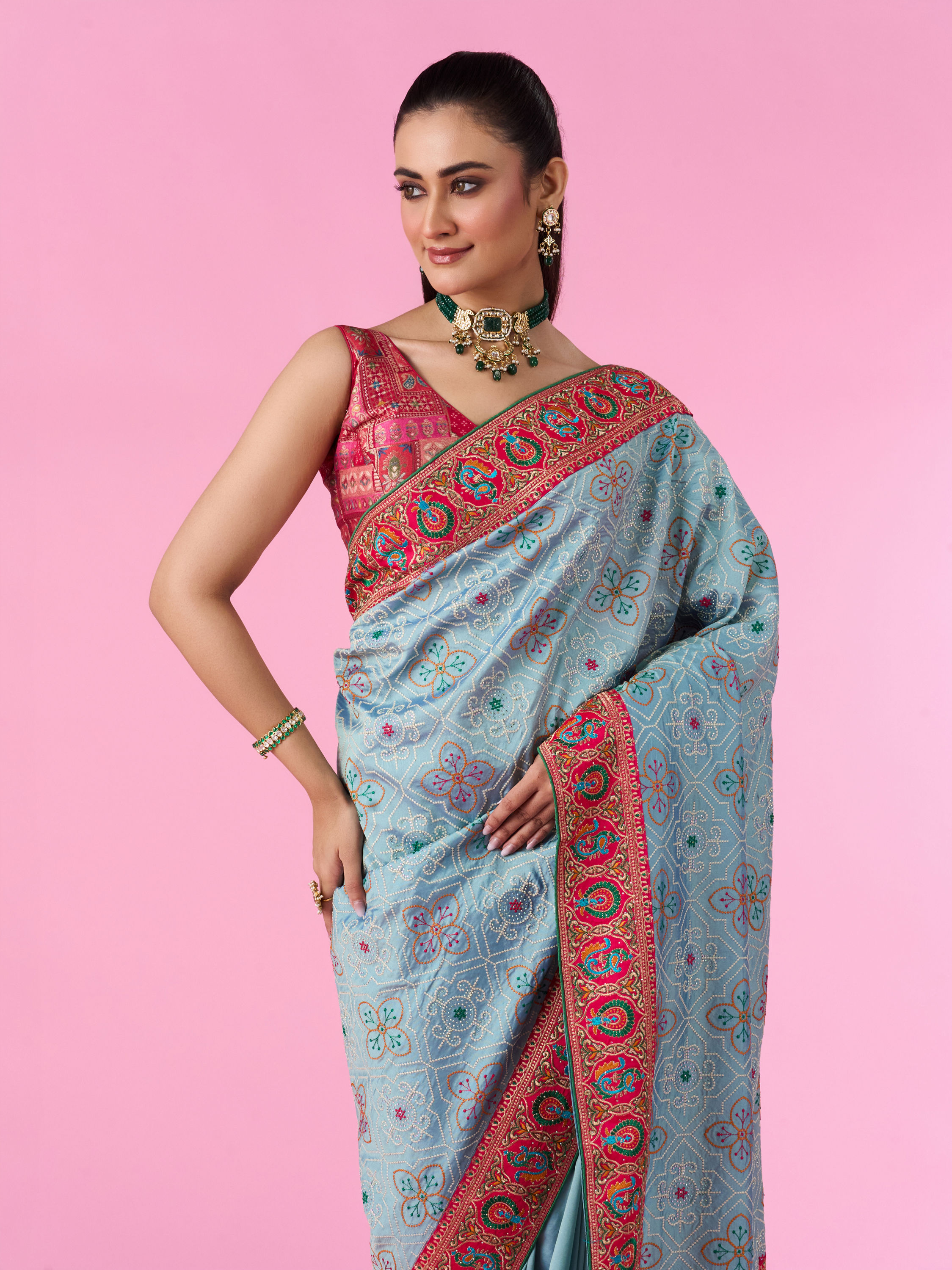 Mohey Women Sea Green Elegance Saree