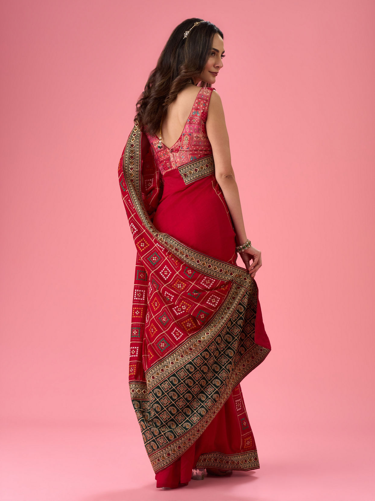 Mohey Women Radiant Red Saree
