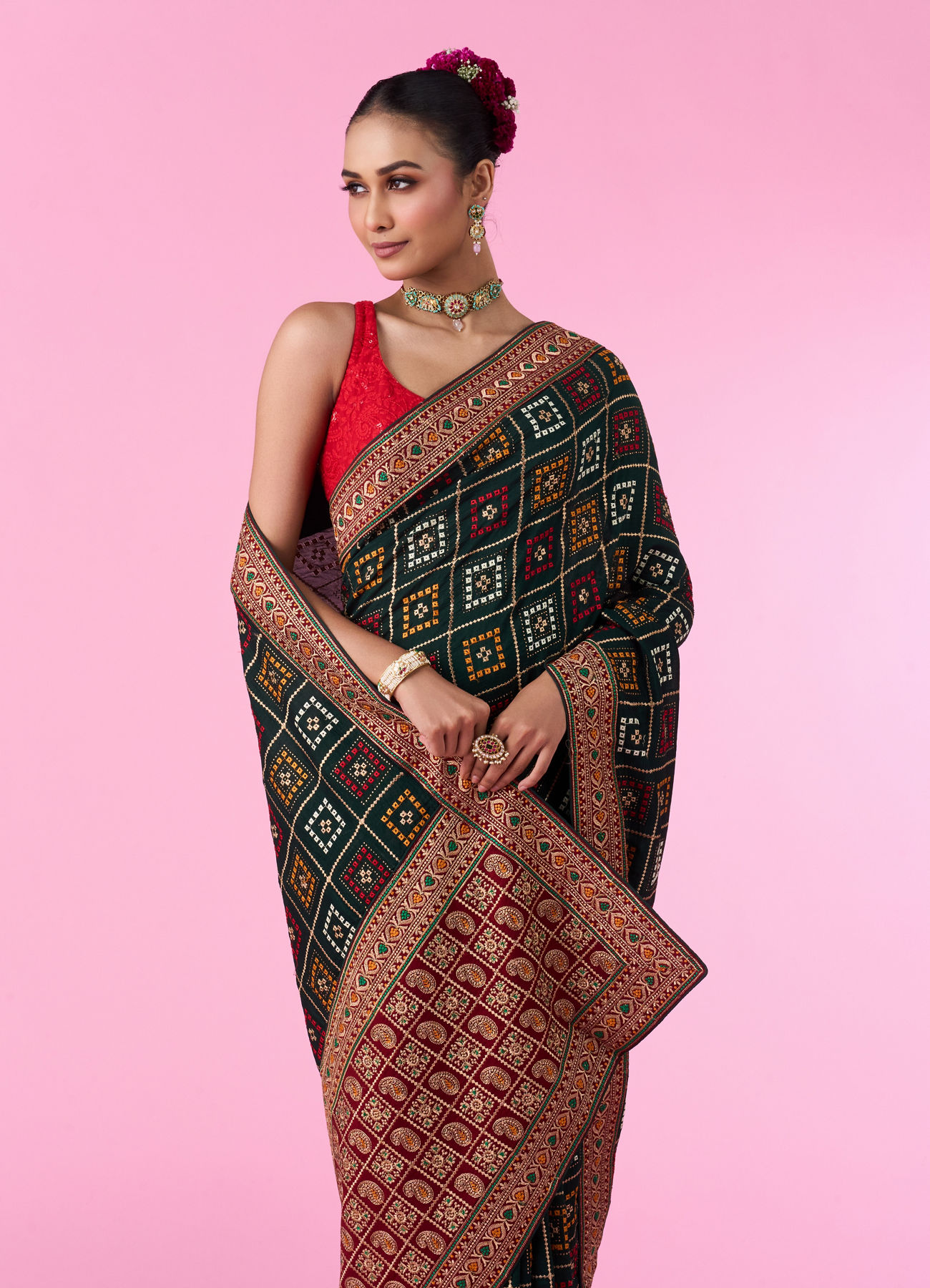 Mohey Women Bottle Green Euphoria Saree