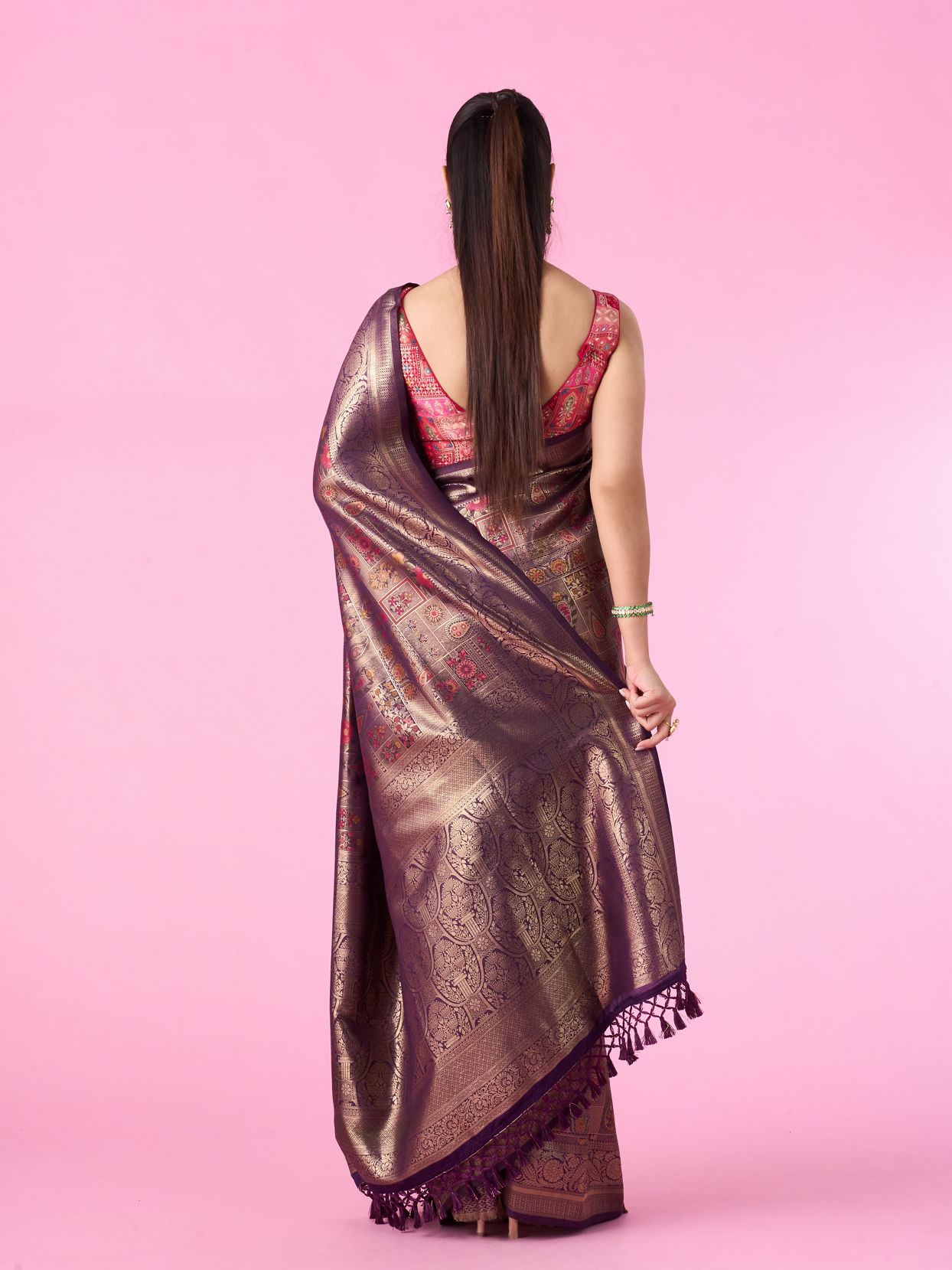 Mohey Women Wine Enchantment Banarasi Saree