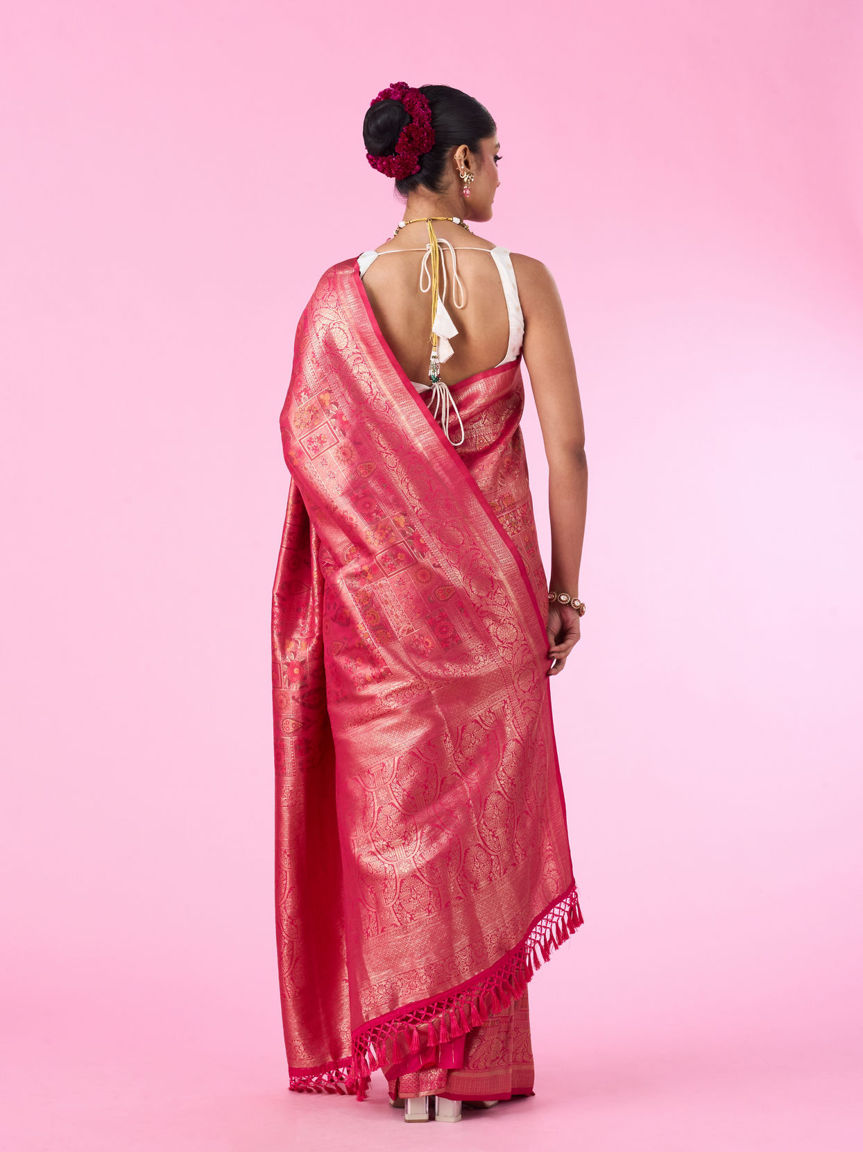 Mohey Women Regal Rani Pink Banarasi Saree
