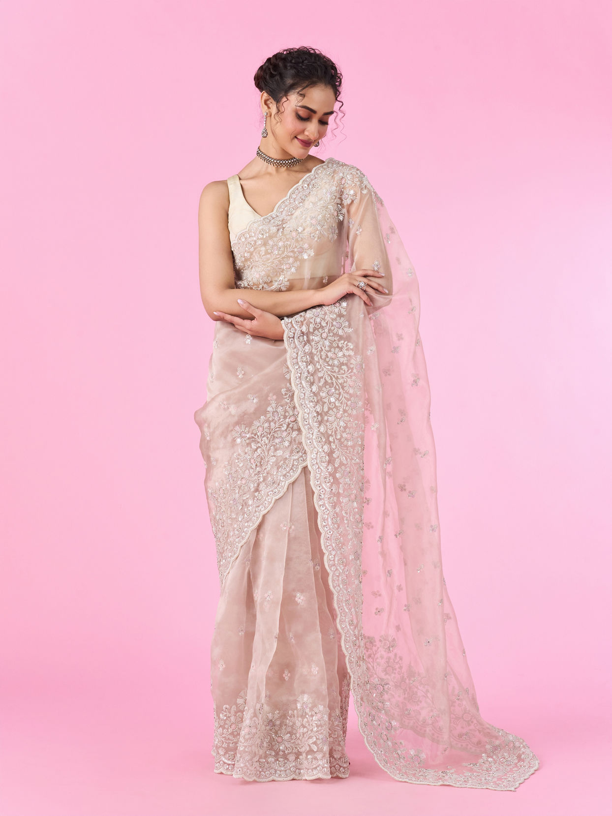 Mohey Women Elegant Fawn Organza Saree