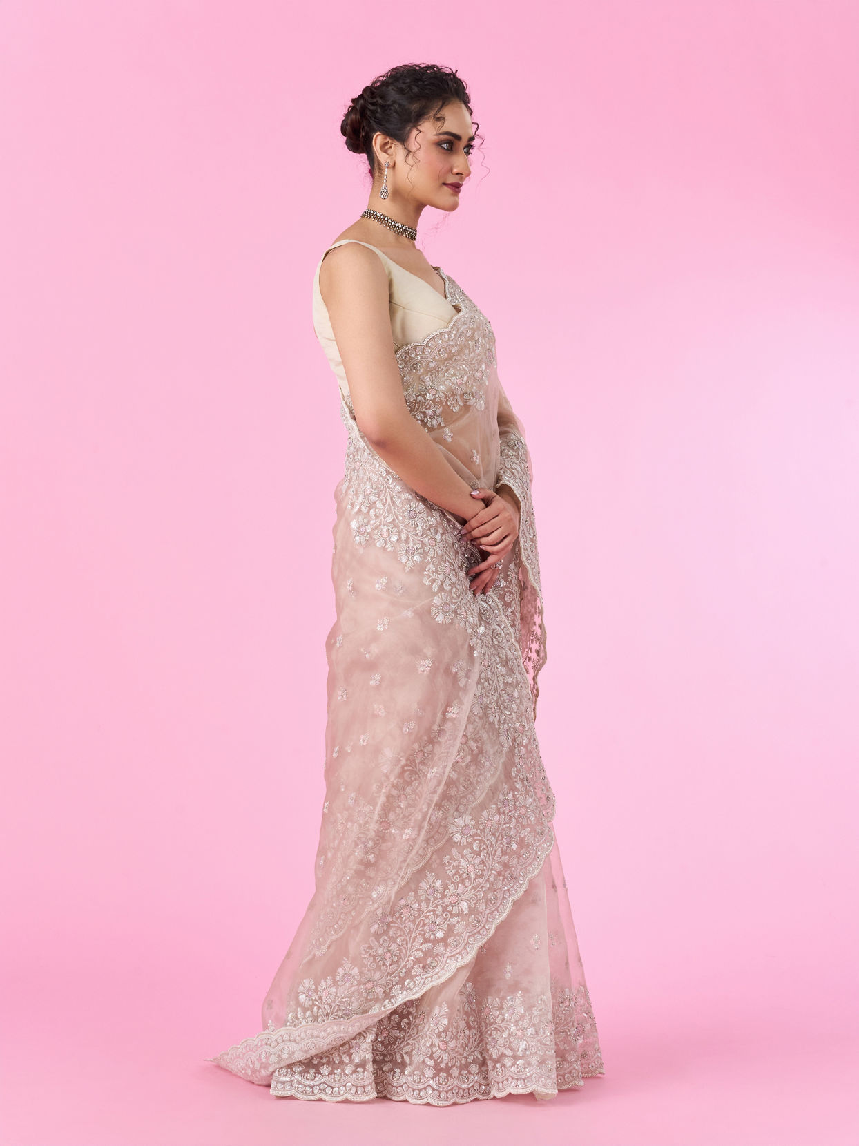 Mohey Women Elegant Fawn Organza Saree