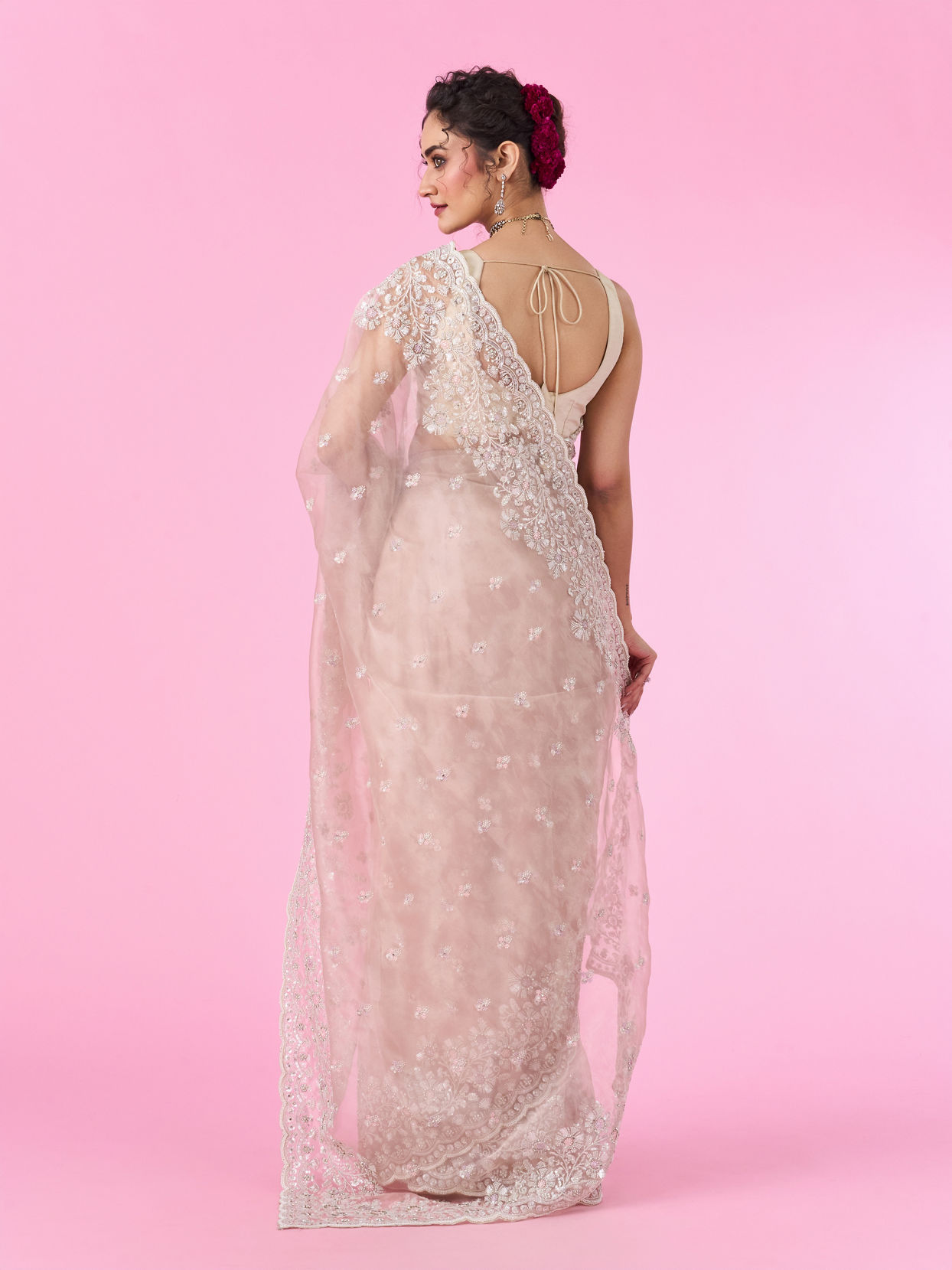 Mohey Women Elegant Fawn Organza Saree