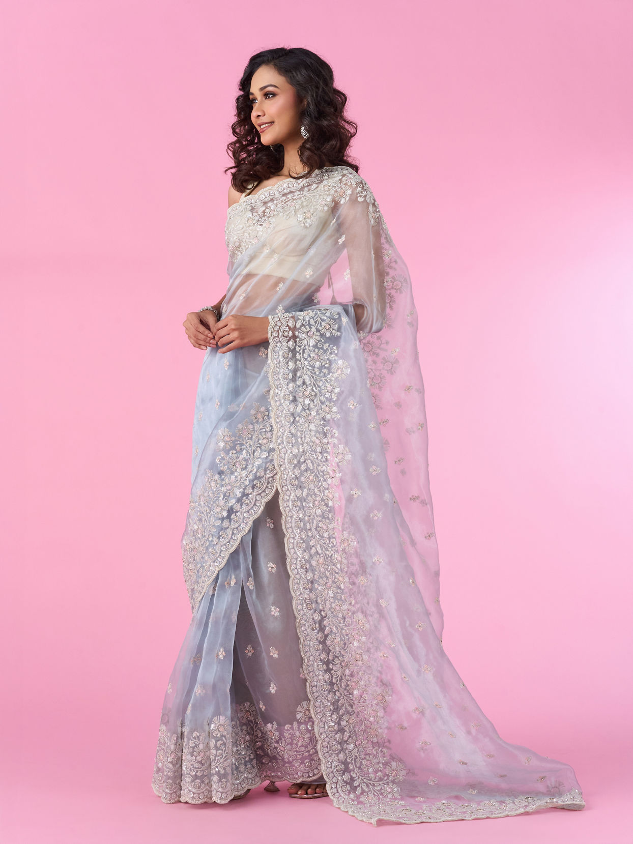 Mohey Women Radiant Light Blue Organza Saree