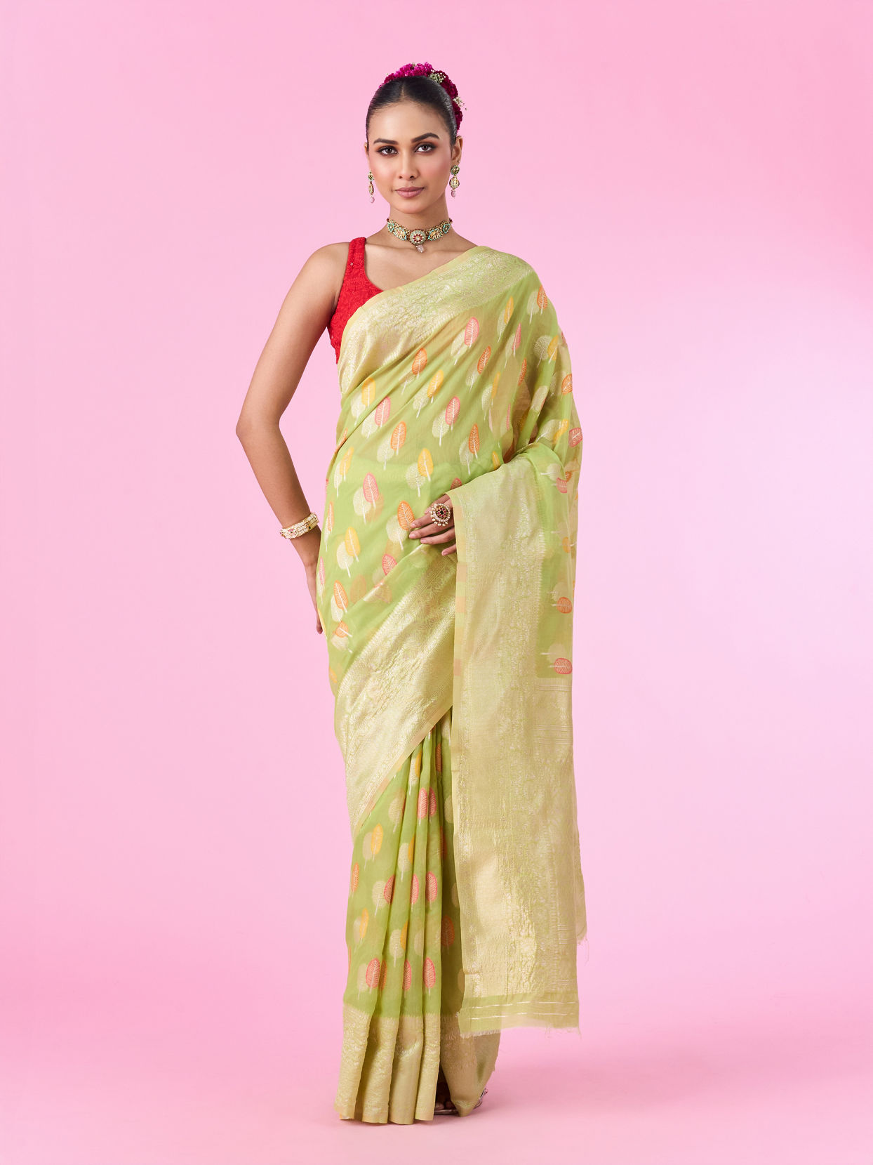 Mohey Women Pista Green Elegance Saree