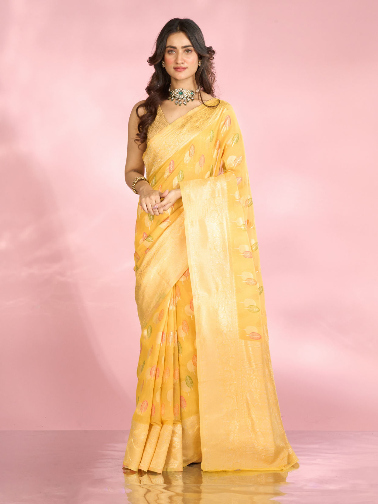 Mohey Women Radiant Yellow Elegance Saree