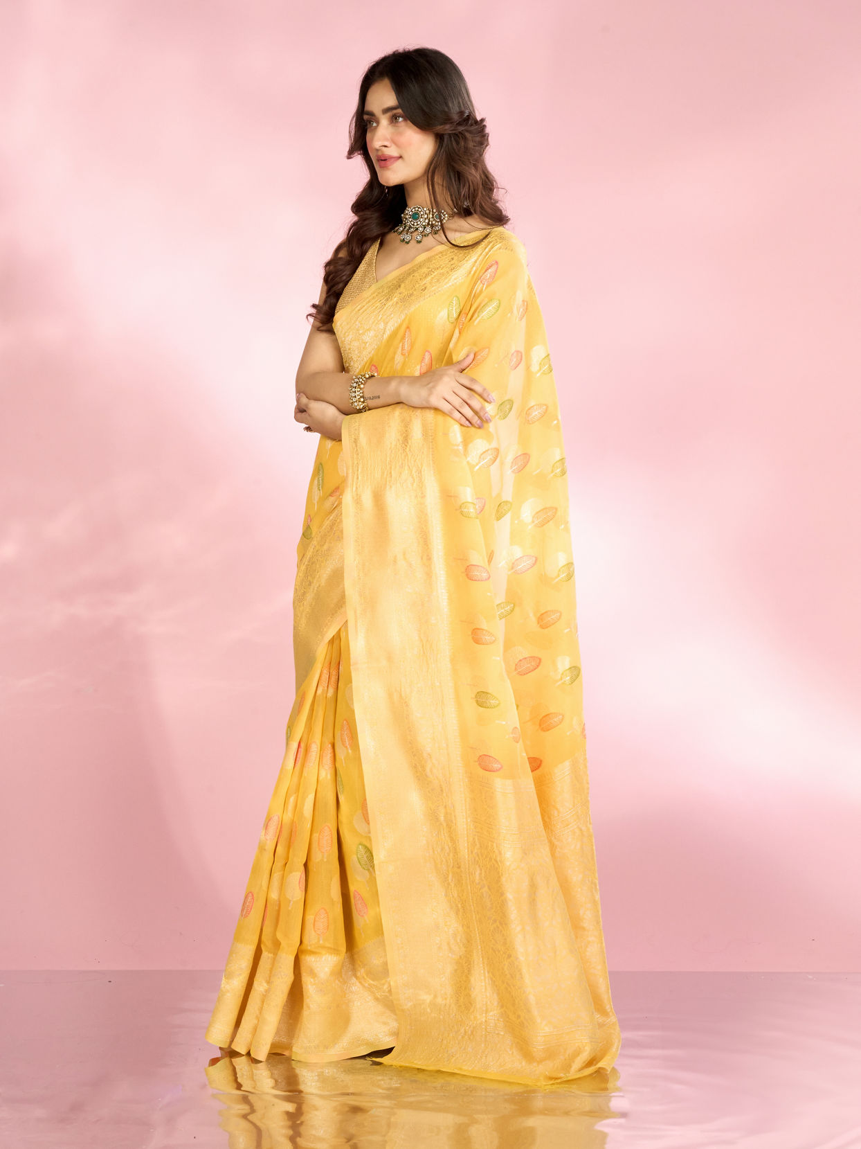 Mohey Women Radiant Yellow Elegance Saree