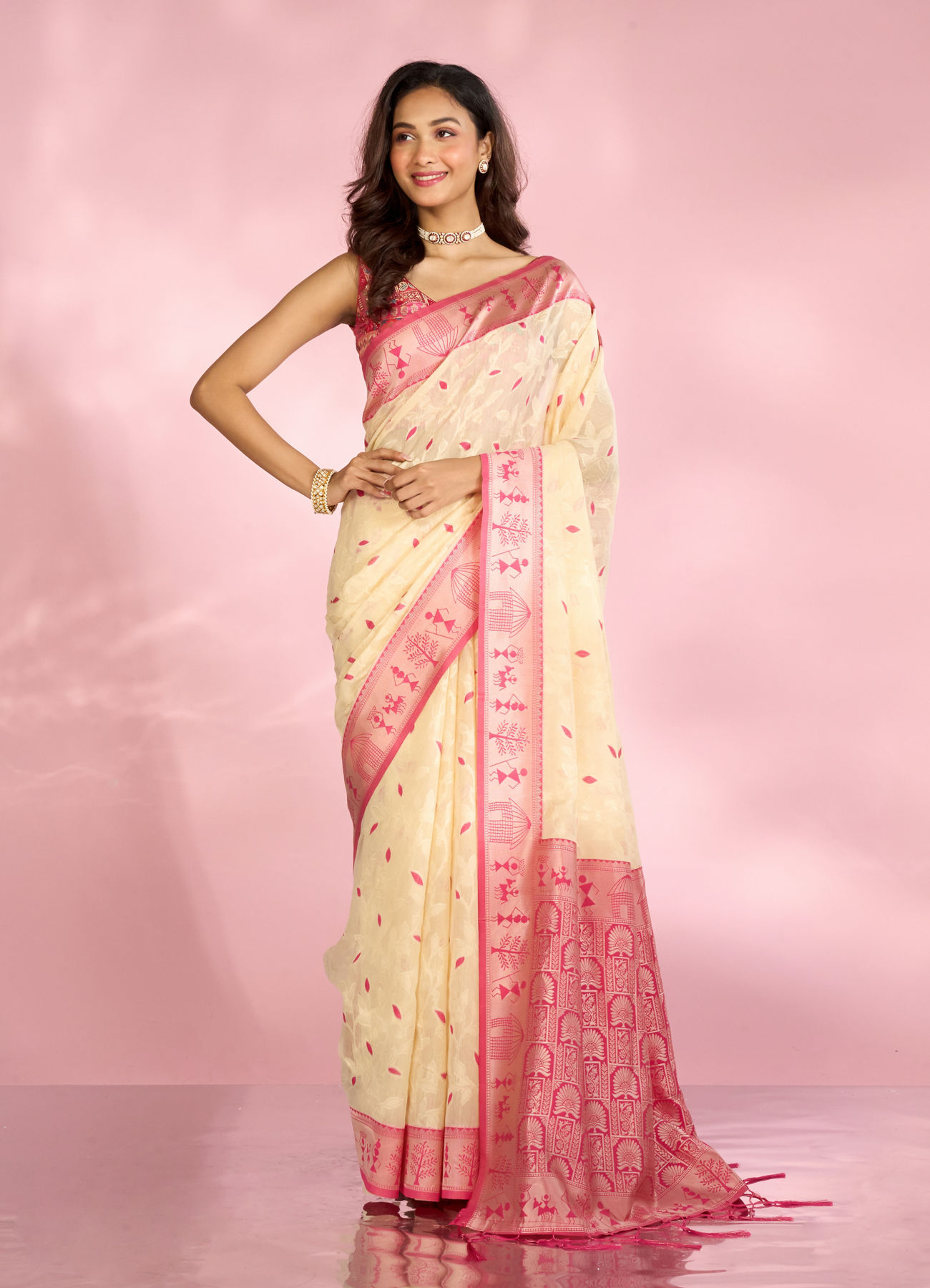 Mohey Women Elegant Rani Pink Saree