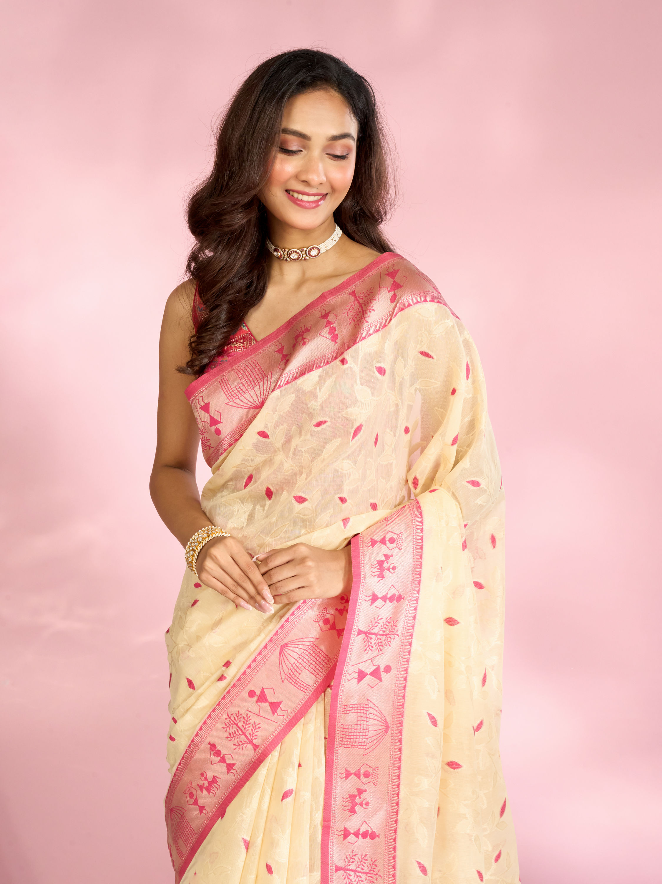 Mohey Women Elegant Rani Pink Saree