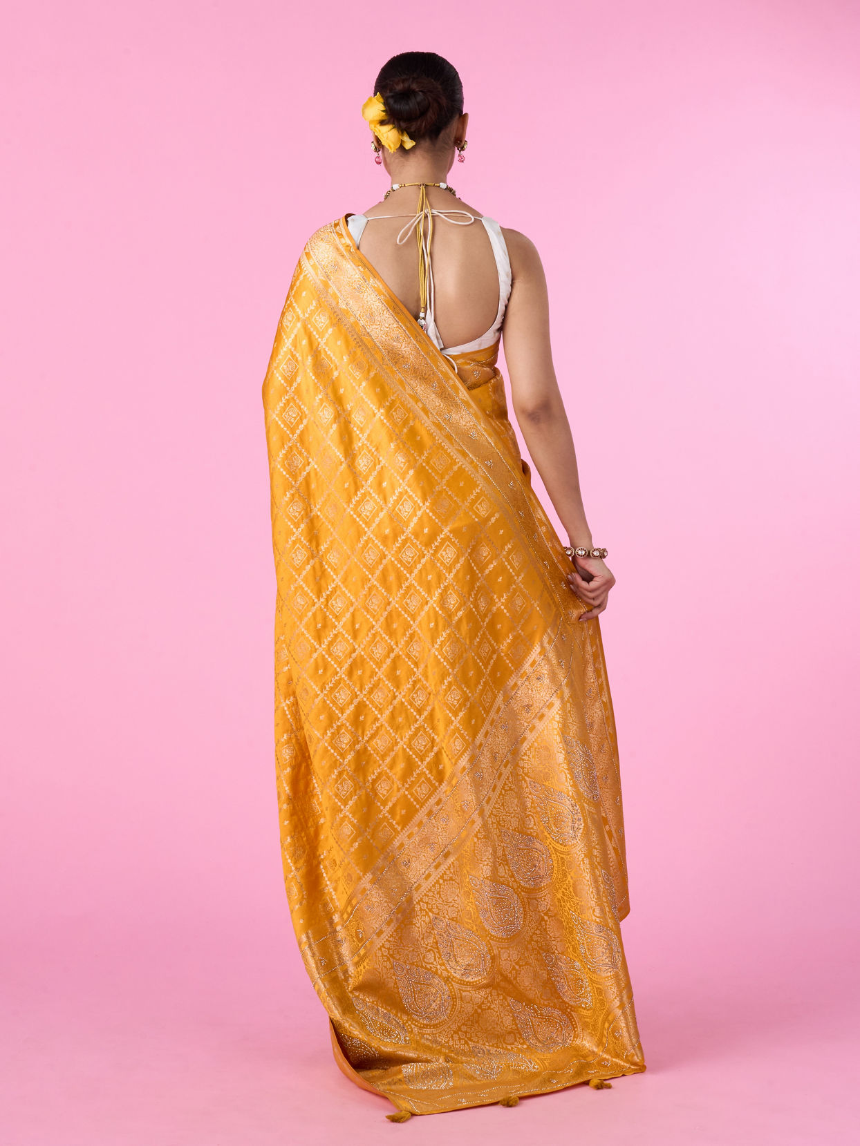 Mohey Women Radiant Mustard Yellow Banarasi Saree