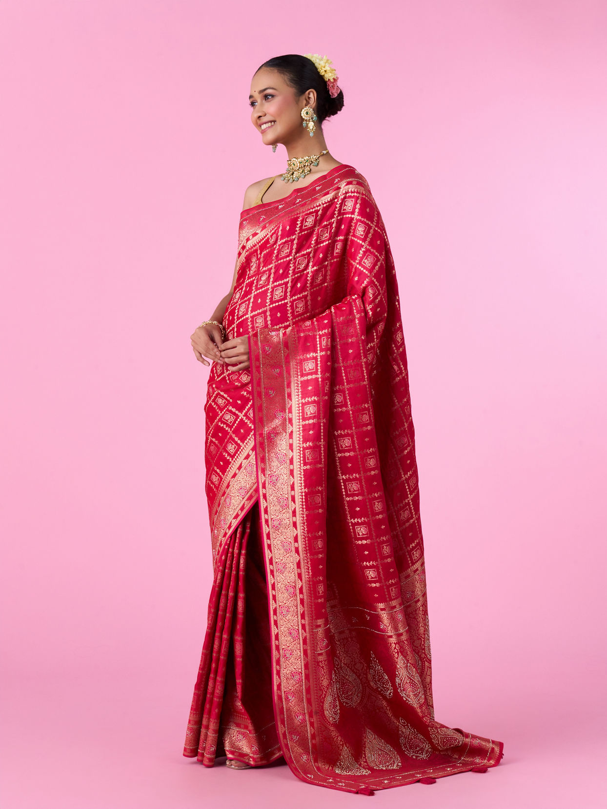 Mohey Women Glamorous Pink Fantasy Banarasi Saree