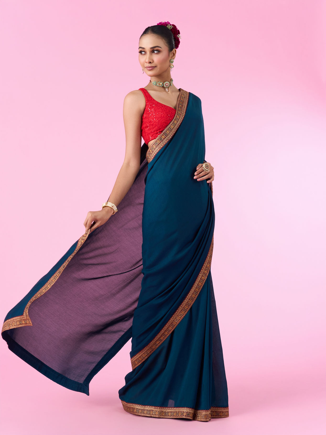 Mohey Women Blue Elegance Saree