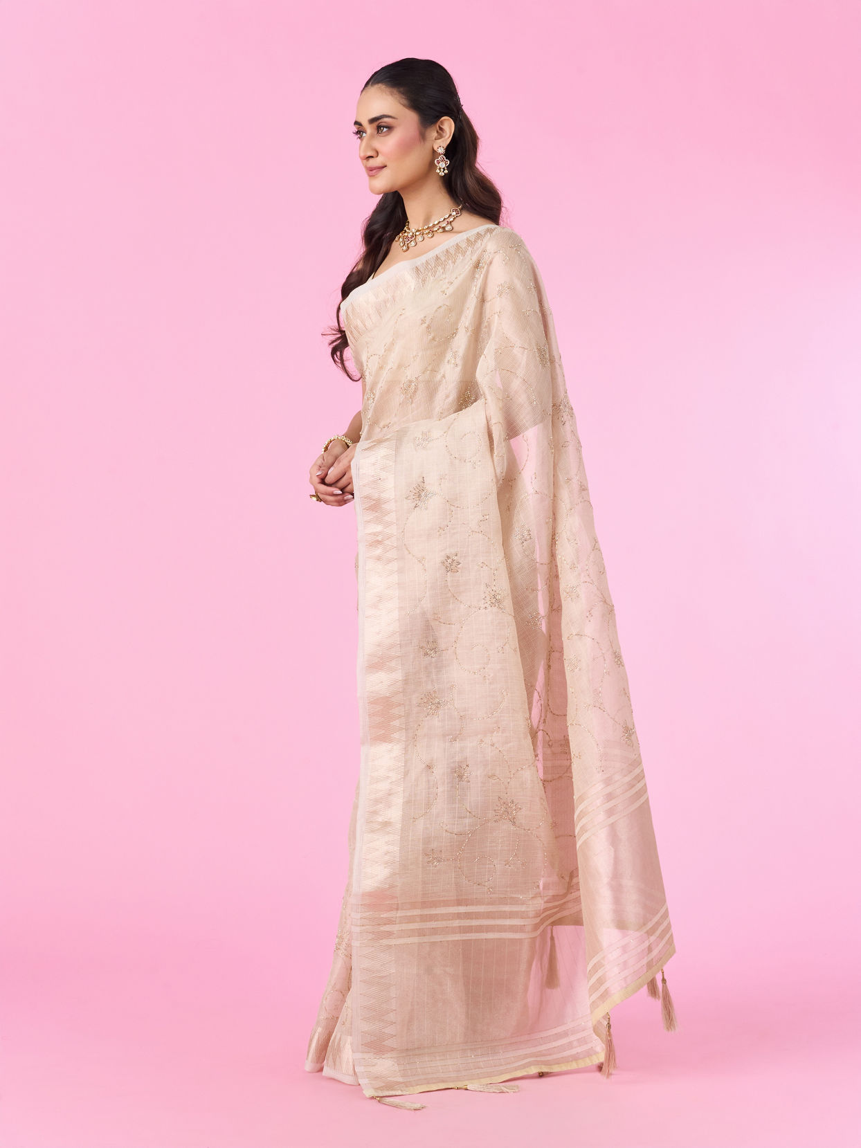 Mohey Women Elegant Cream Carnival Saree